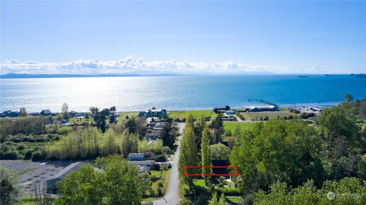 Newly Remodeled 2Bd Room A Frame Cottage Point Roberts Exterior photo